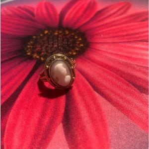 Antique Victorian Carved Shell Cameo  10K gold ring